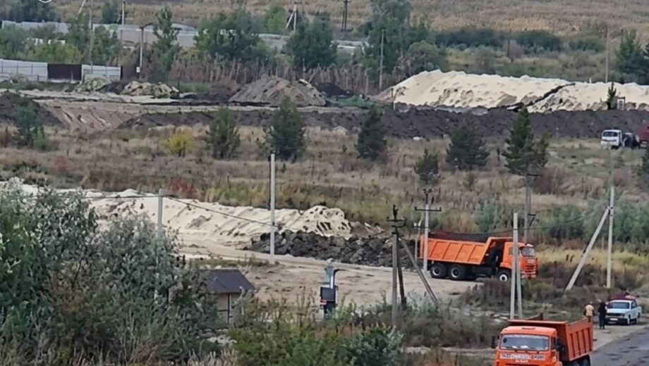 Из Днепра незаконно добыли песок на 750 млн грн: в Черкасской области разоблачили схему
