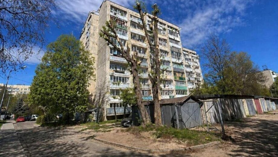 ИИ вместо отчета: во Львове чиновницу наказали за фейковое фото обрезки дерева