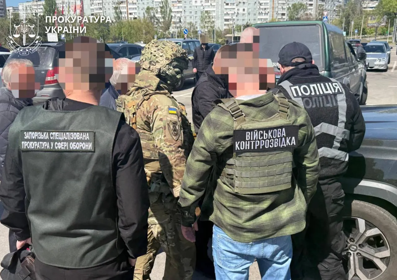 ''По 200 тысяч ежемесячно'': на Запорожском направлении комбат ''обложил данью'' подчиненных