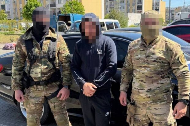 Готовили побег и маскировку: разоблачена кража миллионов из агропредприятия