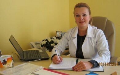 Депутат от »Слуги народа» в Черновцах хранит 55 тысяч долларов наличными, — Absolution Leaks