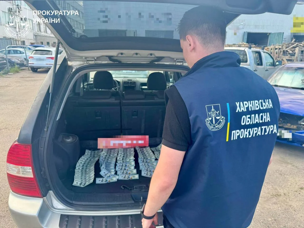 Известная харьковская автоблогерша ввозила авто якобы для фронта, а продавала гражданским: разоблачена схема на миллионы