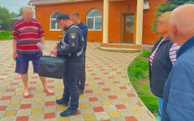 Глава общины подозревается в незаконном завладении землей более чем на 6,5 млн грн