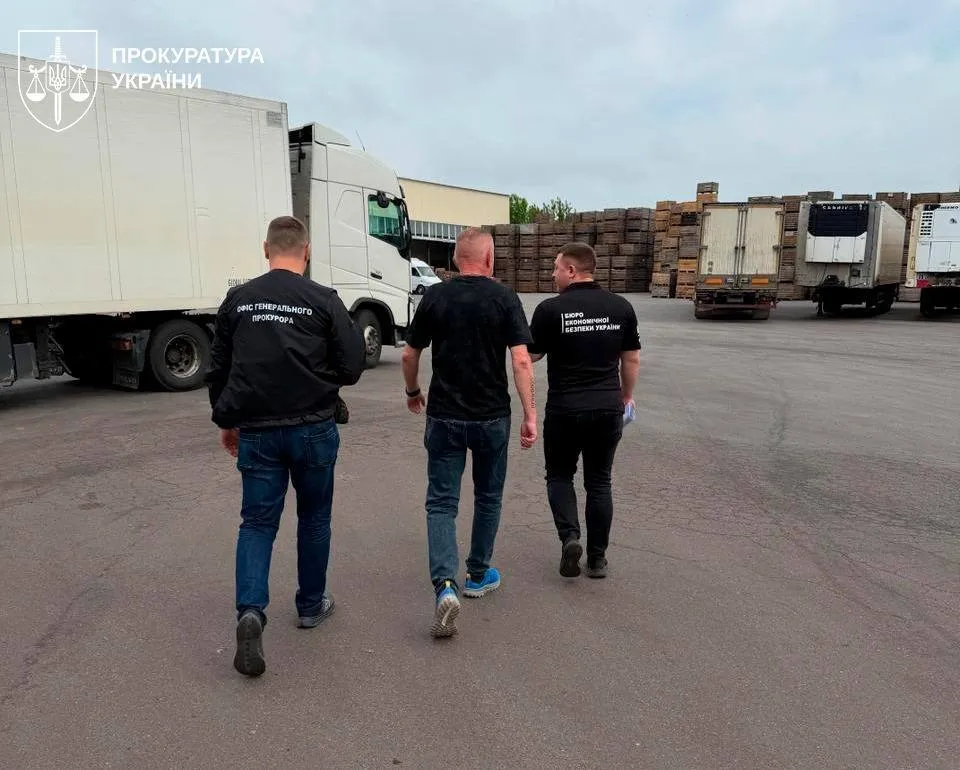 Тухлые продукты для фронта: предприниматели провернули схему с сухпайками для ВСУ на 71 млн грн
