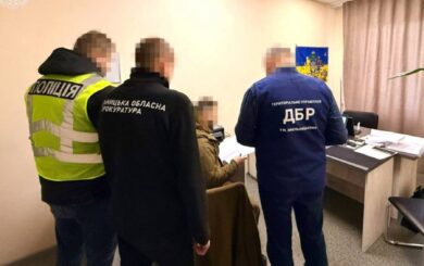 В Хмельницкой области будут судить эксполицейского за присвоение 2,5 млн грн вещественных доказательств