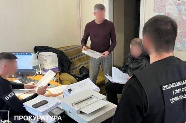 На Полтавщині викрили схему закупівлі телефонів для військових із мільйонними збитками