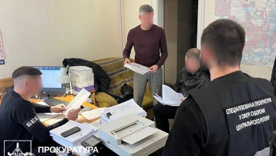 В Полтавской области разоблачили схему закупки телефонов для военных с миллионными убытками