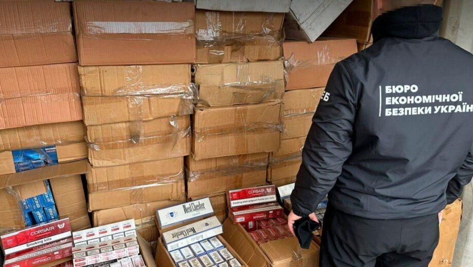 Товара на 120 млн грн: БЭБ ликвидировало масштабную схему по продаже сигарет