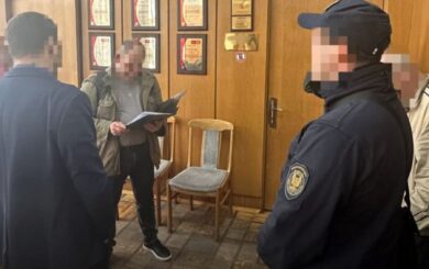 Нанесли ущерб стратегическому госпредприятию на 3,2 млн грн: НАБУ сообщило о подозрении