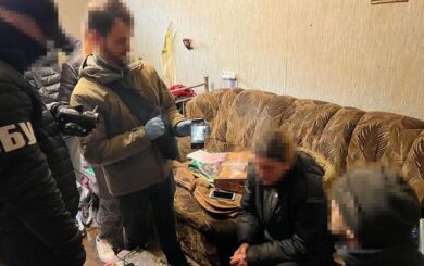 Хотіли підірвати залізничні ешелони ЗСУ на Харківщині: СБУ затримала сім’ю зрадників
