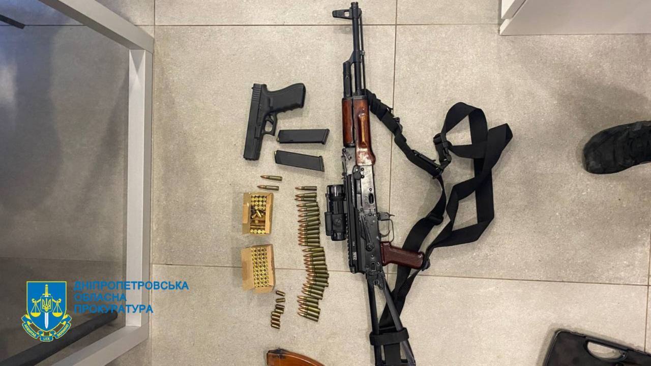 Підозрбваний і гроші