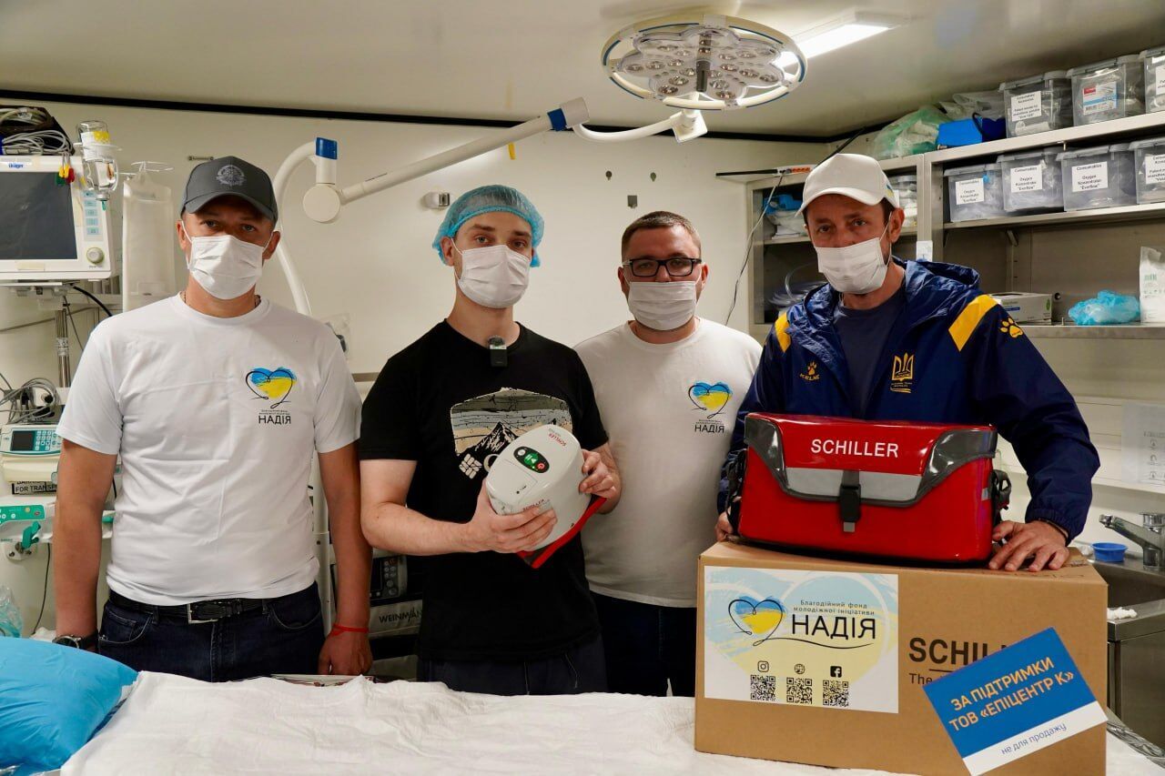 300-та місія на передову: БФ молодіжної ініціативи ''Надія'', Валерій Дубіль та Віта Присяжнюк доставили допомогу захисникам на Донеччину та Харківщину