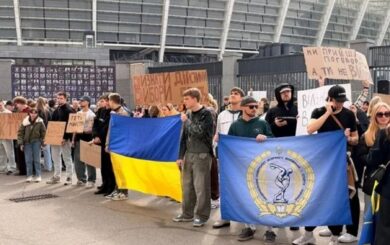 Скандал вокруг Инфиза: Бедного призывают к отставке из-за ситуации с выборами ректора