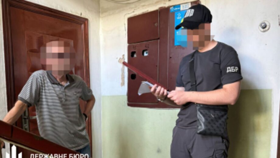 Колаборант у Херсоні: охороняв »поліцію» — постане перед судом