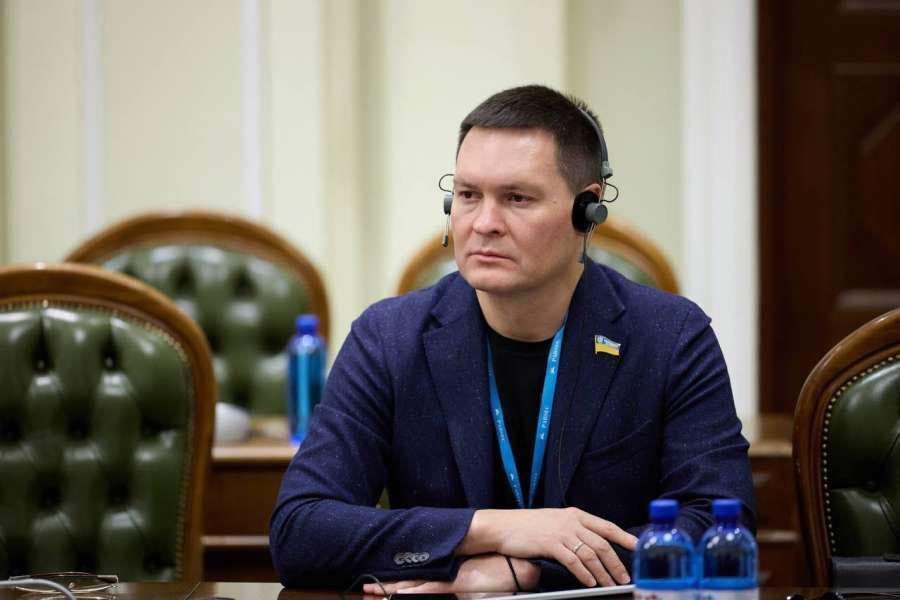 Евгений Пивоваров