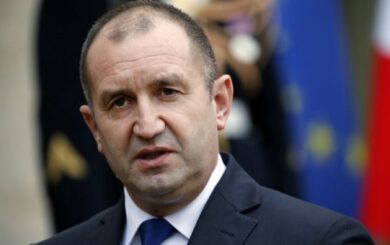 Отставка президента Болгарии на фоне протестов: кто временно возглавит государство