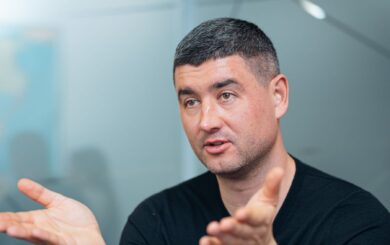 Прикривається ветеранами? Шапран імовірно планує заселити військових на ”анексовані” 4 га, щоб не повертати землю громаді