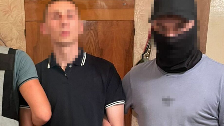 Попались на »горячем»: СБУ задержали поджигателей военных автомобилей