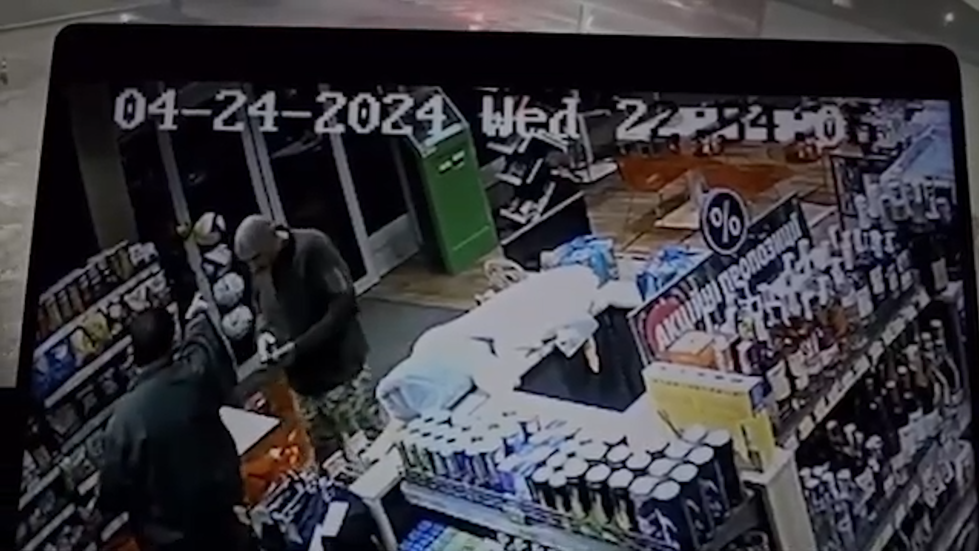 Нардеп Ирина Борзова заявила, что резонансное видео с ее мужем – экс-главой ОВА – создано искусственным интеллектом
