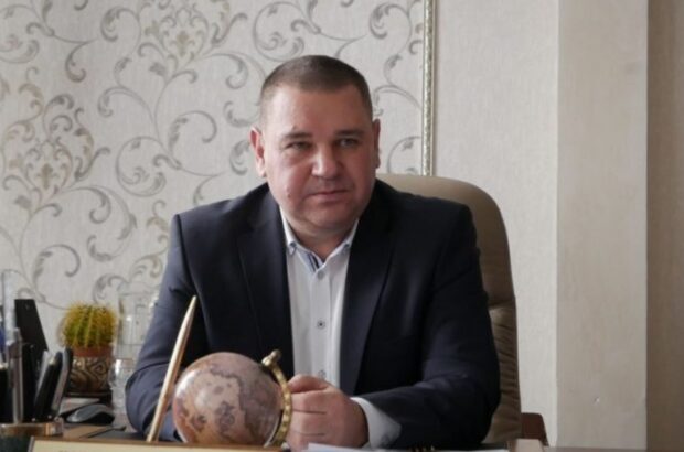 Маєтки, елітні авто і статки дружини: що приховує декларація чиновника Саїва, який напав на журналістів