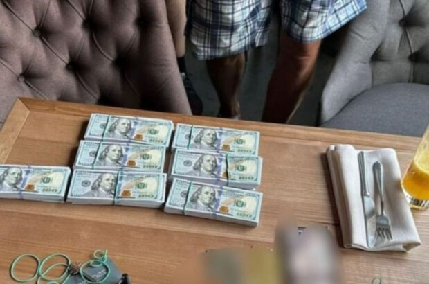 В Киевской области мошенник за 70 тысяч долларов обещал мужу должность директора госпредприятия