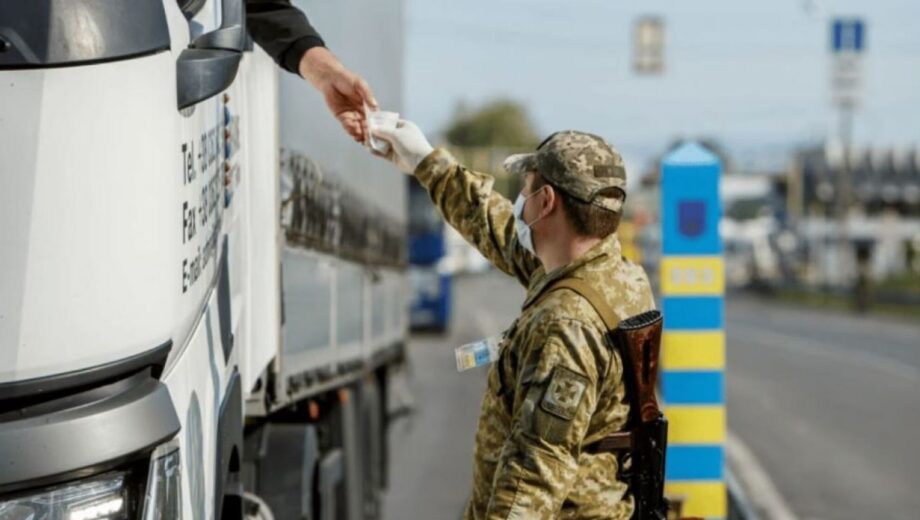 Студенти і викладачі все ще не можуть виїжджати: що не так із черговою ”новиною”