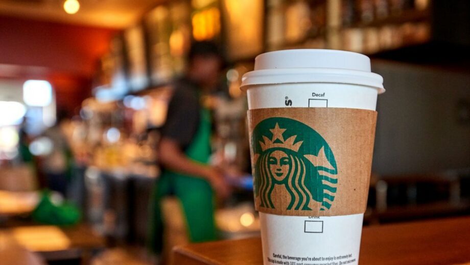 Starbucks виплатив мільйонну компенсацію через неправильно закриту кришку