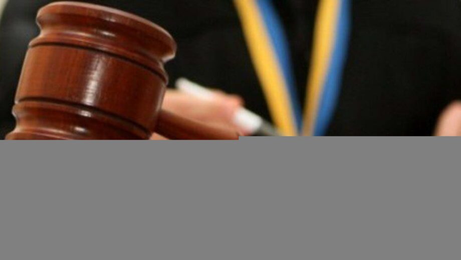 Шахрайство на дровах: чоловік у колонії, колишня дружина та теща обдурили людей на 250 тис. грн