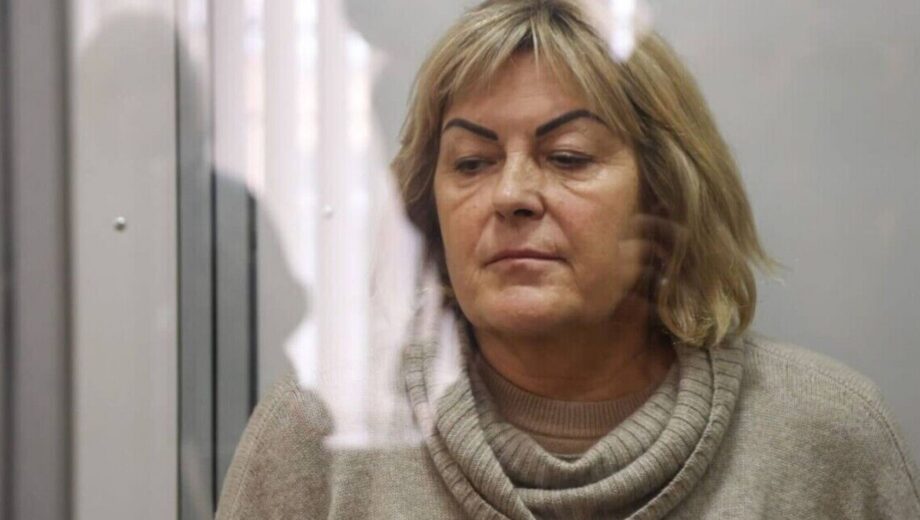 Суд разрешил передвижение бывшей должностной лица Хмельницкой МСЭК Крупы только в семи регионах