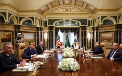 Российская пропаганда отмечает »исторический» разговор Трампа и Зеленского