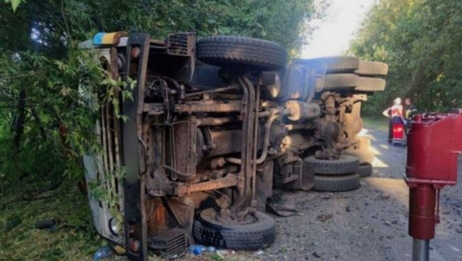 На Київщині п’яний водій вантажівки влаштував ДТП: загинула дитина