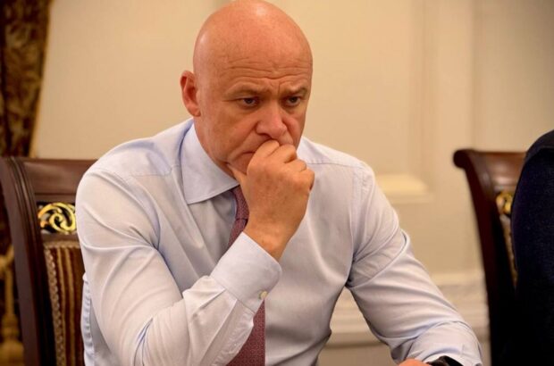 Мэр Одессы назвал решение Зеленского »фальсификацией» и обратится в суд