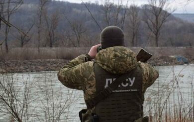 Нацполиция перекрывает каналы незаконного пересечения границы: масштабная спецоперация