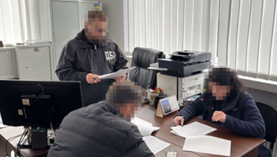 ДБР сообщило о подозрении: в Запорожье разоблачили налоговицу с незадекларированной болгарской недвижимостью