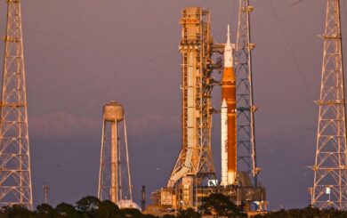 Artemis II облетела Луна: рекорд 406 773 км от Земли и первый экипаж у спутника с 1972 года
