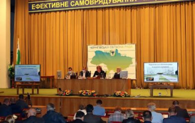 Рейдерство на Черниговщине: община требует от президента Зеленского остановить произвол нардепа Бориса Приходько
