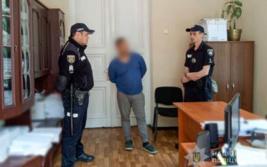 В Одесской области задержали двух мужчин за поджог грузовика: обещали до 70 тысяч гривен