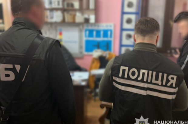 На Львовщине задержали »переправщика», который за $15–16 тысяч обещал вывезти мужчину за границу