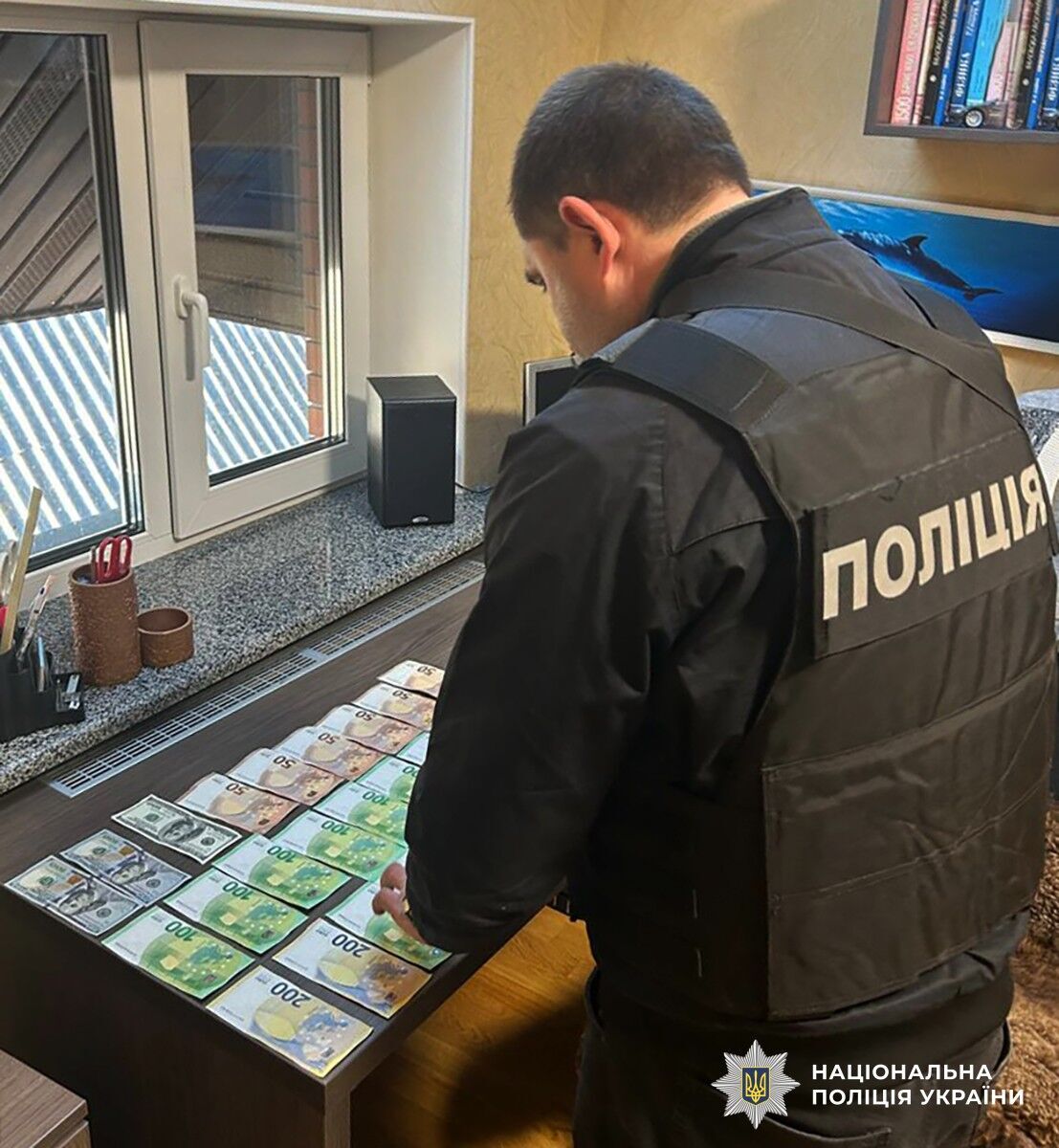 Автоматы, гранаты и контрафакт: в Житомире разоблачили нелегальный бизнес