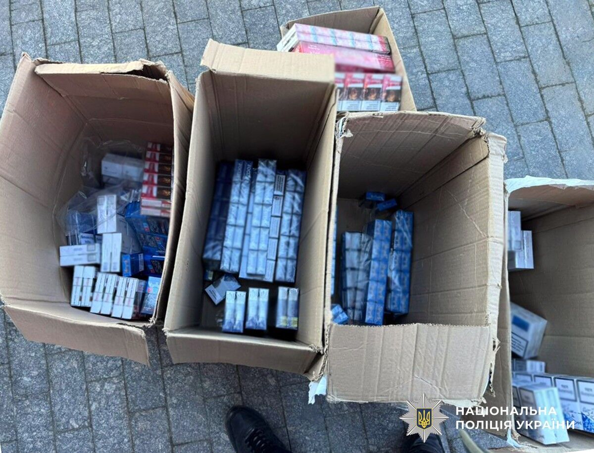 Автоматы, гранаты и контрафакт: в Житомире разоблачили нелегальный бизнес