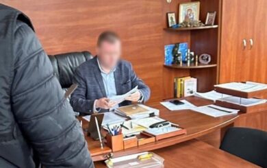 Чиновники украли у Укрзализныци 22 миллиона гривен