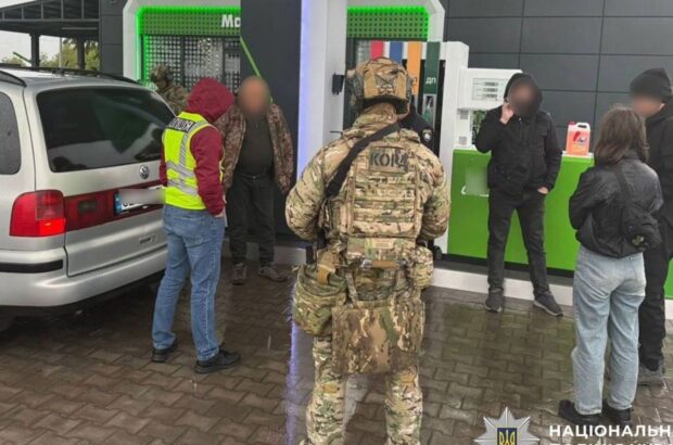 Нацполиция разоблачила схему побега военных за границу: задержаны девять человек