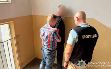 В Тернополе задержали врача за взятку $5 тысяч за оформление инвалидности