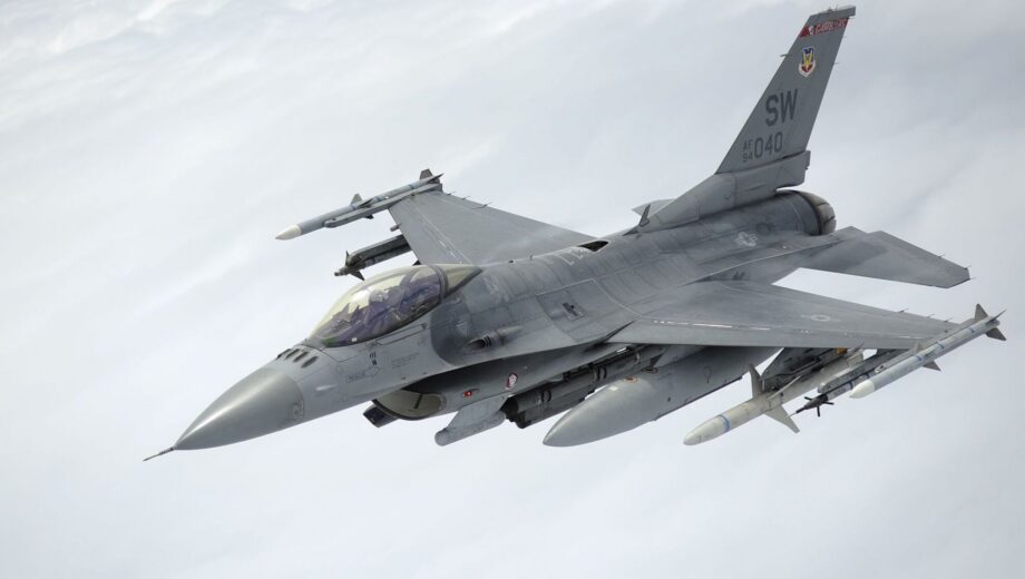 США сообщили, когда F-16 применят в Украине.
