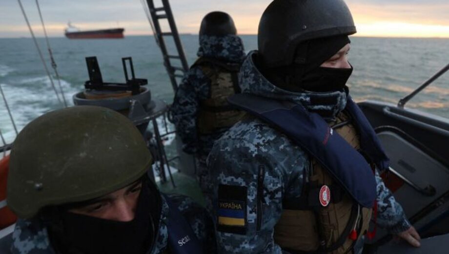 Несподіваний удар: на Кінбурні з’явився український десант і прапор