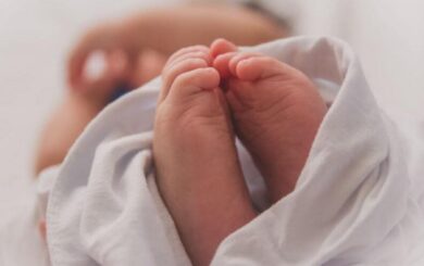 Новорожденного младенца похитили из роддома в Кременчуге: подробности