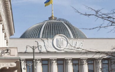 Рада готує індульгенцію для корупціонерів: хочуть послабити перевірку статків чиновників