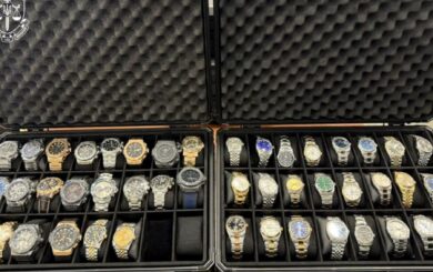 Контрабанда елітних годинників в Україні: викрито 11 осіб