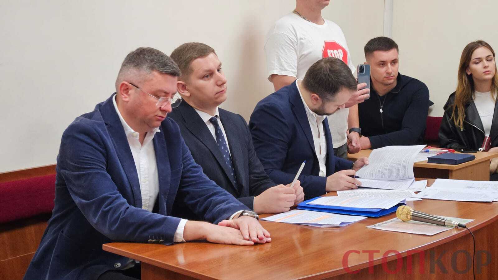 Соучредители ООО ''Эскулаб'' и их представители