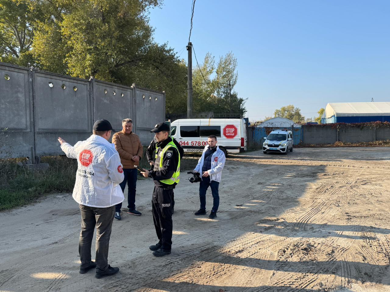 На место происшествия журналисты вызвали полицию